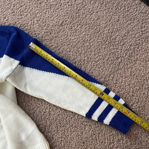 Women's SHEIN pullover crewneck NY knitted white/blue sweater - Picture 7 of 11